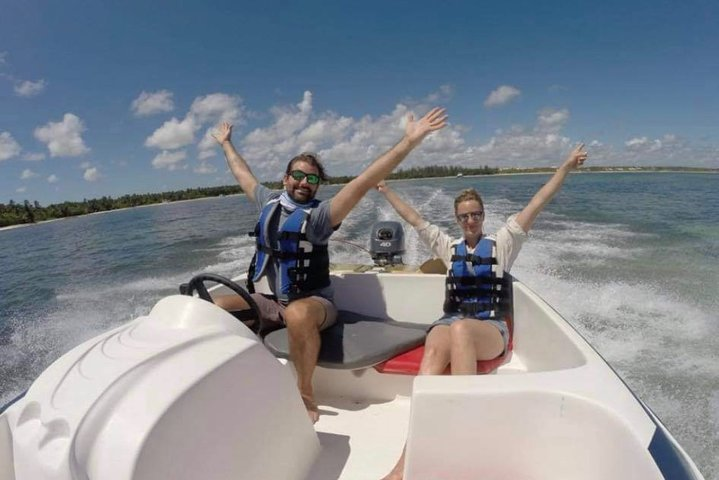 Speedboat Adventure Bavaro + snorkeling  - Photo 1 of 7